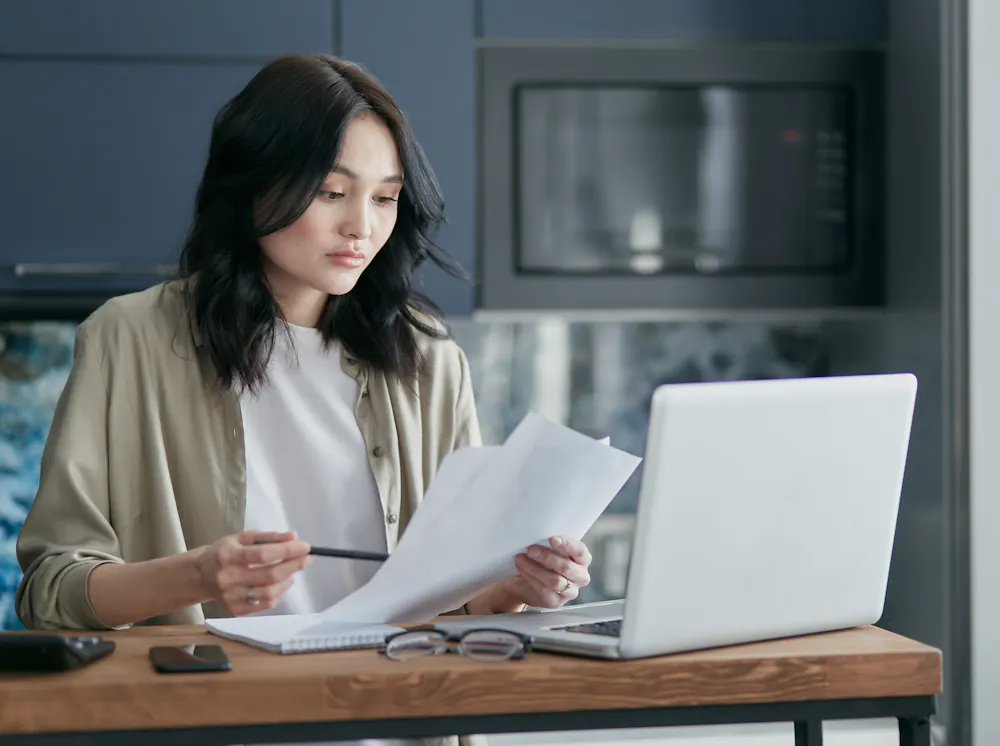 Reading the payday loan rules and cost disclosure in Canada