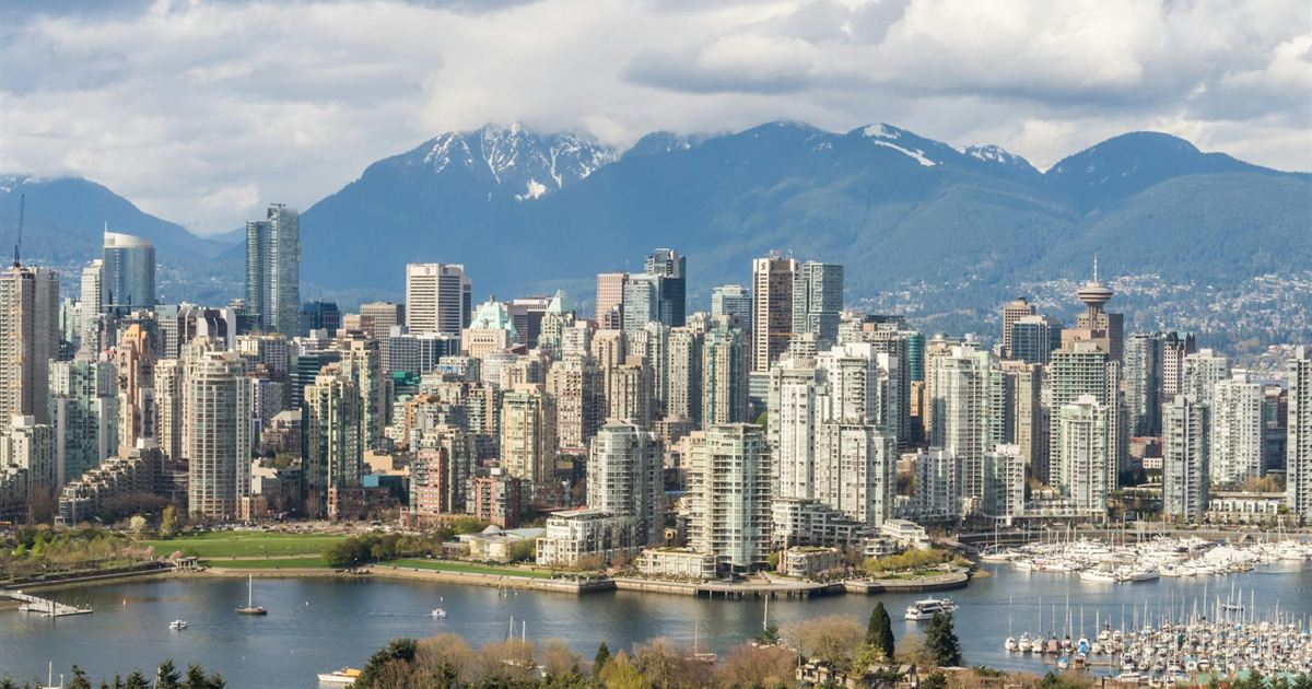 Vancouver skyline, payday loans in British Columbia