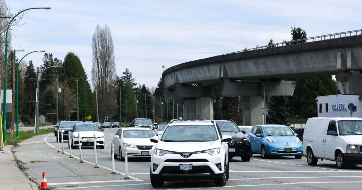 SkyTrain guideway above busy Burnaby traffic - payday loans Burnaby