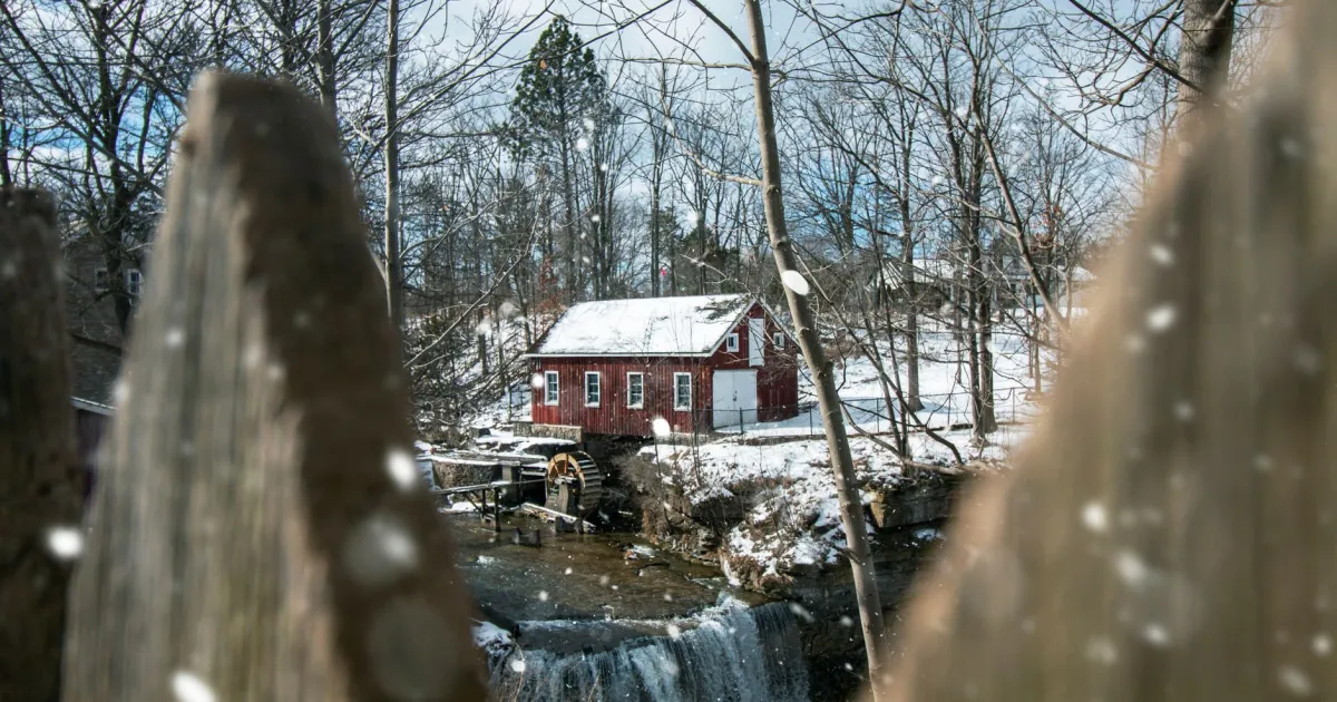 Morningstar Mill and DeCew Falls in St Catharines Ontario, serving payday loans St Catharines borrowers