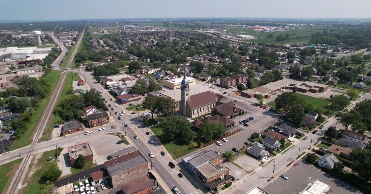 Aerial view of Windsor Ontario - payday loans Windsor
